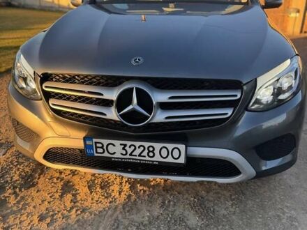 Серый Мерседес ГЛЦ-Класс, объемом двигателя 2.14 л и пробегом 196 тыс. км за 27400 $, фото 1 на Automoto.ua