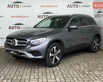 Серый Мерседес ГЛЦ-Класс, объемом двигателя 2 л и пробегом 159 тыс. км за 33450 $, фото 1 на Automoto.ua