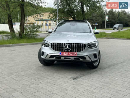 Мерседес ГЛЦ-Клас 2019 у Новояворівськ на Automoto.ua Сірий Мерседес ГЛЦ-Клас, об'ємом двигуна 2 л та пробігом 109 тис. км за 31000 $, фото 1 на Automoto.ua