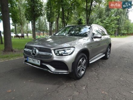 Сірий Мерседес ГЛЦ-Клас, об'ємом двигуна 1.99 л та пробігом 105 тис. км за 25300 $, фото 1 на Automoto.ua