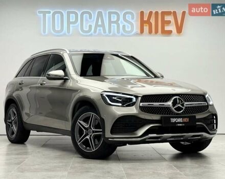 Серый Мерседес ГЛЦ-Класс, объемом двигателя 1.95 л и пробегом 45 тыс. км за 50700 $, фото 1 на Automoto.ua