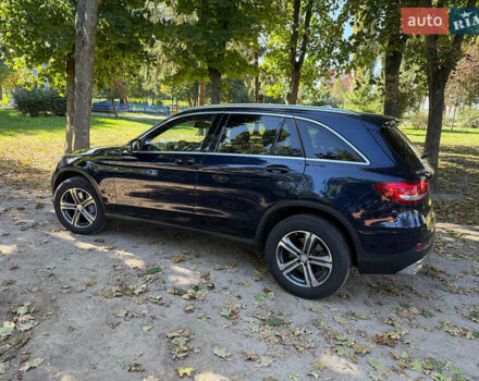 Мерседес ГЛЦ-Клас 2015 у Києві на Automoto.ua Синій Мерседес ГЛЦ-Клас, об'ємом двигуна 2 л та пробігом 127 тис. км за 24690 $, фото 8 на Automoto.ua