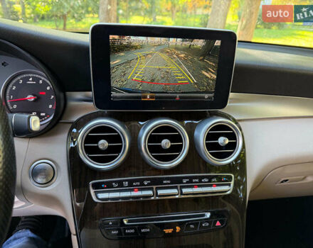 Мерседес ГЛЦ-Клас 2015 у Києві на Automoto.ua Синій Мерседес ГЛЦ-Клас, об'ємом двигуна 2 л та пробігом 127 тис. км за 24690 $, фото 14 на Automoto.ua