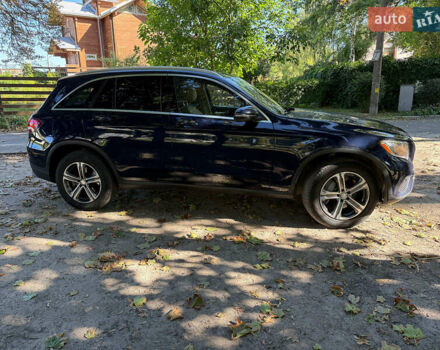 Мерседес ГЛЦ-Клас 2015 у Києві на Automoto.ua Синій Мерседес ГЛЦ-Клас, об'ємом двигуна 2 л та пробігом 127 тис. км за 24690 $, фото 3 на Automoto.ua