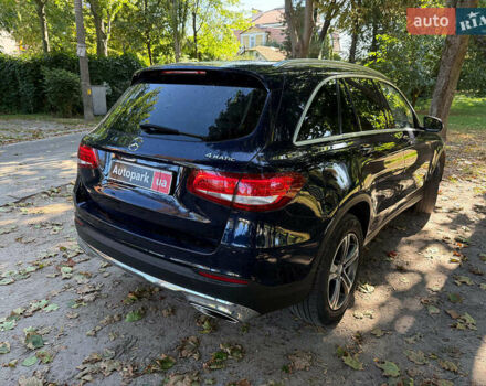 Мерседес ГЛЦ-Клас 2015 у Києві на Automoto.ua Синій Мерседес ГЛЦ-Клас, об'ємом двигуна 2 л та пробігом 127 тис. км за 24690 $, фото 5 на Automoto.ua