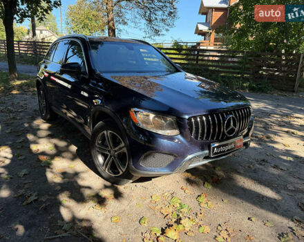 Мерседес ГЛЦ-Клас 2015 у Києві на Automoto.ua Синій Мерседес ГЛЦ-Клас, об'ємом двигуна 2 л та пробігом 127 тис. км за 24690 $, фото 1 на Automoto.ua