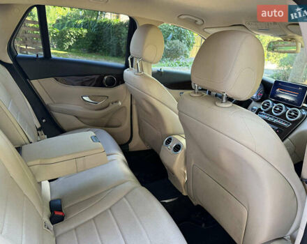 Мерседес ГЛЦ-Клас 2015 у Києві на Automoto.ua Синій Мерседес ГЛЦ-Клас, об'ємом двигуна 2 л та пробігом 127 тис. км за 24690 $, фото 20 на Automoto.ua