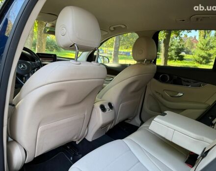 Мерседес ГЛЦ-Клас 2015 у Києві на Automoto.ua Синій Мерседес ГЛЦ-Клас, об'ємом двигуна 2 л та пробігом 127 тис. км за 24690 $, фото 17 на Automoto.ua