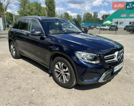 Синий Мерседес ГЛЦ-Класс, объемом двигателя 1.99 л и пробегом 245 тыс. км за 26500 $, фото 2 на Automoto.ua