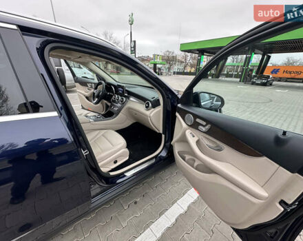 Синий Мерседес ГЛЦ-Класс, объемом двигателя 1.99 л и пробегом 110 тыс. км за 25999 $, фото 44 на Automoto.ua