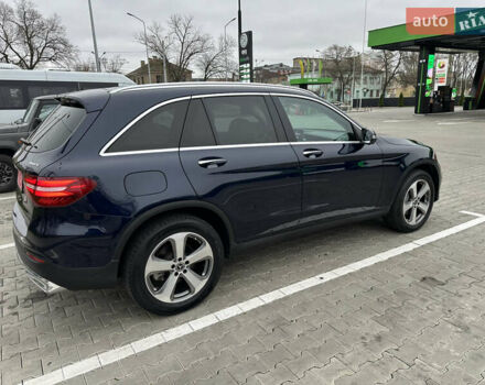 Синий Мерседес ГЛЦ-Класс, объемом двигателя 1.99 л и пробегом 110 тыс. км за 25999 $, фото 10 на Automoto.ua