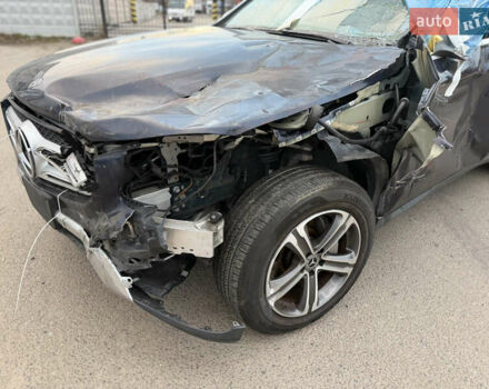 Синий Мерседес ГЛЦ-Класс, объемом двигателя 1.99 л и пробегом 81 тыс. км за 15750 $, фото 2 на Automoto.ua