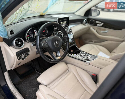 Синий Мерседес ГЛЦ-Класс, объемом двигателя 1.99 л и пробегом 81 тыс. км за 15750 $, фото 9 на Automoto.ua