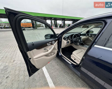 Синий Мерседес ГЛЦ-Класс, объемом двигателя 1.99 л и пробегом 110 тыс. км за 25999 $, фото 30 на Automoto.ua