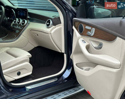 Синій Мерседес ГЛЦ-Клас, об'ємом двигуна 2 л та пробігом 75 тис. км за 48000 $, фото 20 на Automoto.ua