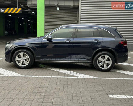 Синій Мерседес ГЛЦ-Клас, об'ємом двигуна 2 л та пробігом 75 тис. км за 48000 $, фото 4 на Automoto.ua