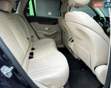 Синій Мерседес ГЛЦ-Клас, об'ємом двигуна 2 л та пробігом 75 тис. км за 48000 $, фото 18 на Automoto.ua