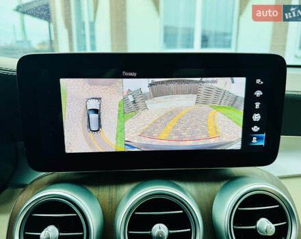 Синій Мерседес ГЛЦ-Клас, об'ємом двигуна 2 л та пробігом 75 тис. км за 47777 $, фото 28 на Automoto.ua