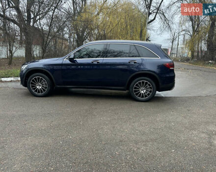 Синий Мерседес ГЛЦ-Класс, объемом двигателя 1.99 л и пробегом 50 тыс. км за 31000 $, фото 5 на Automoto.ua