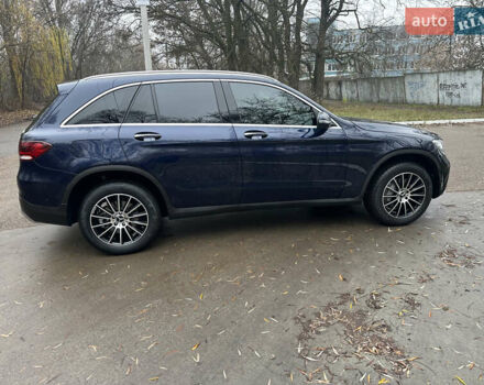 Синий Мерседес ГЛЦ-Класс, объемом двигателя 1.99 л и пробегом 50 тыс. км за 31000 $, фото 2 на Automoto.ua