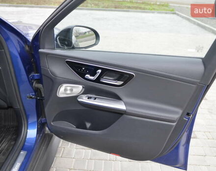 Синий Мерседес ГЛЦ-Класс, объемом двигателя 2 л и пробегом 8 тыс. км за 105871 $, фото 27 на Automoto.ua