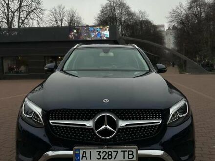 Синий Мерседес ГЛЦ-Класс, объемом двигателя 1.99 л и пробегом 93 тыс. км за 27100 $, фото 1 на Automoto.ua