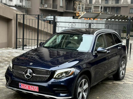 Синий Мерседес ГЛЦ-Класс, объемом двигателя 1.99 л и пробегом 110 тыс. км за 24999 $, фото 1 на Automoto.ua