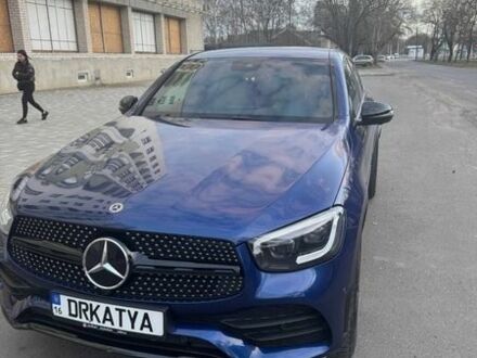 Синий Мерседес ГЛЦ-Класс, объемом двигателя 2 л и пробегом 112 тыс. км за 54999 $, фото 1 на Automoto.ua