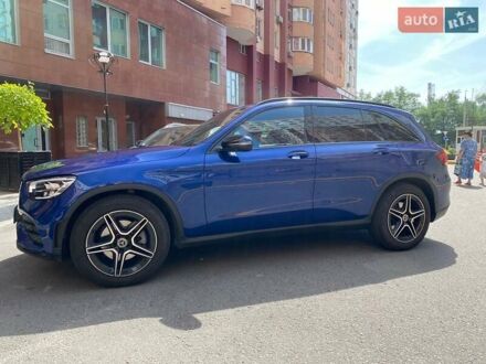 Мерседес ГЛЦ-Класс 2021 в Киеве на Automoto.ua Синий Мерседес ГЛЦ-Класс, объемом двигателя 1.95 л и пробегом 4 тыс. км за 56500 $, фото 1 на Automoto.ua