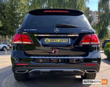 Черный Мерседес ГЛE 250, объемом двигателя 2.2 л и пробегом 208 тыс. км за 31700 $, фото 5 на Automoto.ua