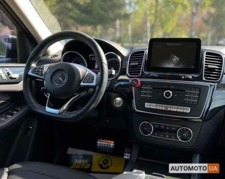 Черный Мерседес ГЛE 250, объемом двигателя 2.2 л и пробегом 208 тыс. км за 31700 $, фото 12 на Automoto.ua