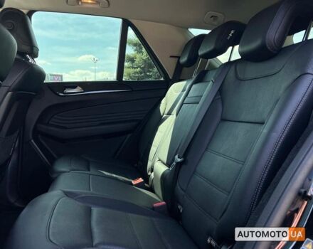 Черный Мерседес ГЛE 250, объемом двигателя 2.2 л и пробегом 208 тыс. км за 31700 $, фото 10 на Automoto.ua