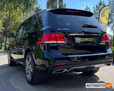 Черный Мерседес ГЛE 250, объемом двигателя 2.2 л и пробегом 208 тыс. км за 31700 $, фото 4 на Automoto.ua