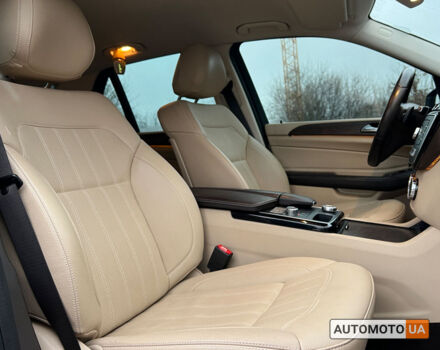 Серый Мерседес ГЛE 250, объемом двигателя 2.1 л и пробегом 70 тыс. км за 42300 $, фото 9 на Automoto.ua