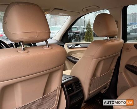 Серый Мерседес ГЛE 250, объемом двигателя 2.1 л и пробегом 70 тыс. км за 42300 $, фото 14 на Automoto.ua