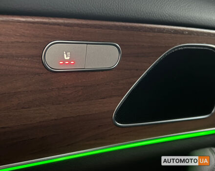Черный Мерседес GLE 300, объемом двигателя 2 л и пробегом 26 тыс. км за 65800 $, фото 17 на Automoto.ua