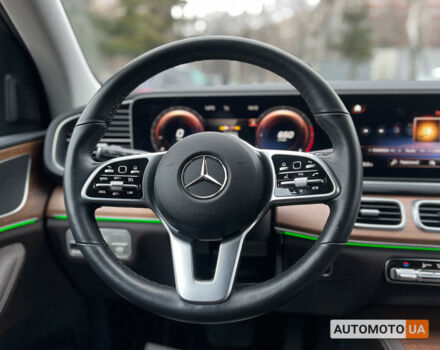 Черный Мерседес GLE 300, объемом двигателя 2 л и пробегом 26 тыс. км за 65800 $, фото 16 на Automoto.ua