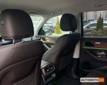 Черный Мерседес GLE 300, объемом двигателя 2 л и пробегом 26 тыс. км за 65800 $, фото 14 на Automoto.ua