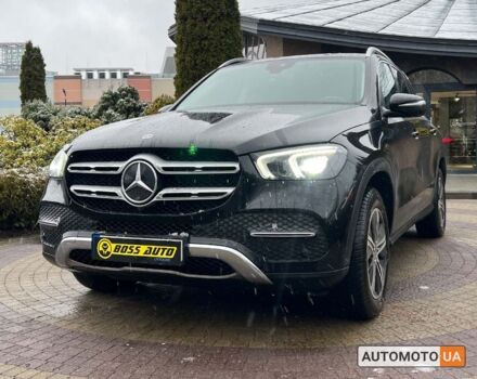 Черный Мерседес GLE 300, объемом двигателя 2 л и пробегом 26 тыс. км за 65800 $, фото 2 на Automoto.ua