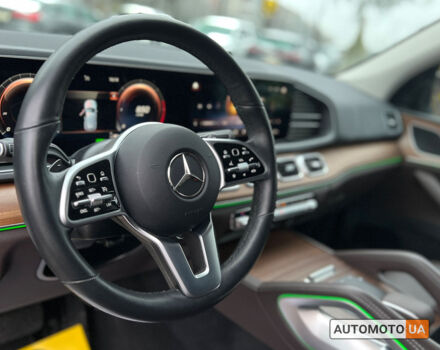 Черный Мерседес GLE 300, объемом двигателя 2 л и пробегом 26 тыс. км за 65800 $, фото 20 на Automoto.ua