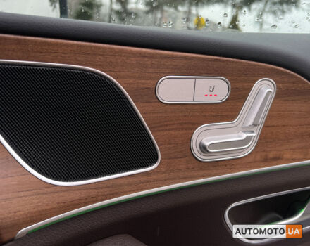 Черный Мерседес GLE 300, объемом двигателя 2 л и пробегом 26 тыс. км за 65800 $, фото 12 на Automoto.ua