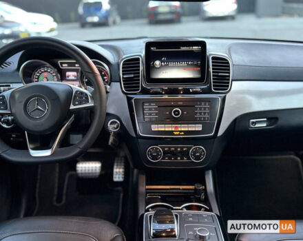 Черный Мерседес ГЛE 350, объемом двигателя 3 л и пробегом 159 тыс. км за 46500 $, фото 15 на Automoto.ua