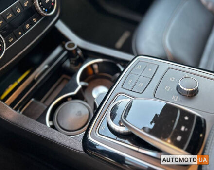 Черный Мерседес ГЛE 350, объемом двигателя 3 л и пробегом 159 тыс. км за 46500 $, фото 16 на Automoto.ua