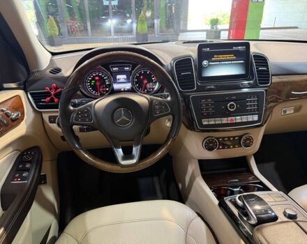 Коричневый Мерседес ГЛE 400, объемом двигателя 3 л и пробегом 0 тыс. км за 32000 $, фото 3 на Automoto.ua