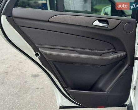 Белый Мерседес ГЛЕ-Класс, объемом двигателя 2.2 л и пробегом 88 тыс. км за 29900 $, фото 59 на Automoto.ua