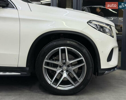 Белый Мерседес ГЛЕ-Класс, объемом двигателя 3 л и пробегом 114 тыс. км за 36500 $, фото 4 на Automoto.ua