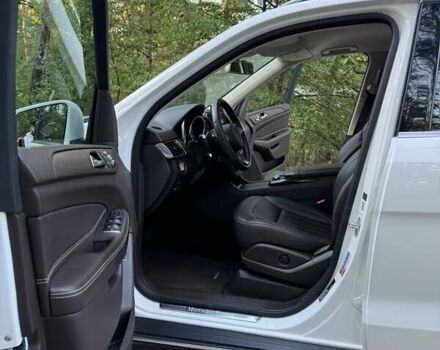 Белый Мерседес ГЛЕ-Класс, объемом двигателя 2.14 л и пробегом 87 тыс. км за 31800 $, фото 31 на Automoto.ua