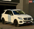 Мерседес ГЛЕ-Класс 2015 в Харькове на Automoto.ua Белый Мерседес ГЛЕ-Класс, объемом двигателя 2.14 л и пробегом 193 тыс. км за 26500 $, фото 3 на Automoto.ua