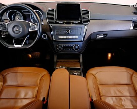 Белый Мерседес ГЛЕ-Класс, объемом двигателя 3 л и пробегом 327 тыс. км за 41900 $, фото 6 на Automoto.ua