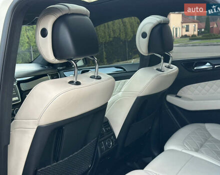 Белый Мерседес ГЛЕ-Класс, объемом двигателя 3 л и пробегом 155 тыс. км за 45900 $, фото 74 на Automoto.ua